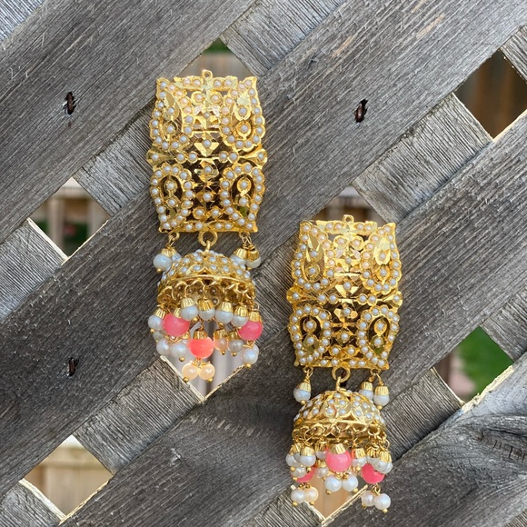 Light weight Earrings - Indian Jewelry - Picture 3 of 4